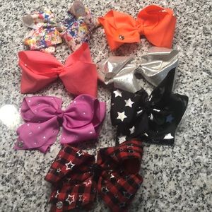 Set of 7 JoJo Bows